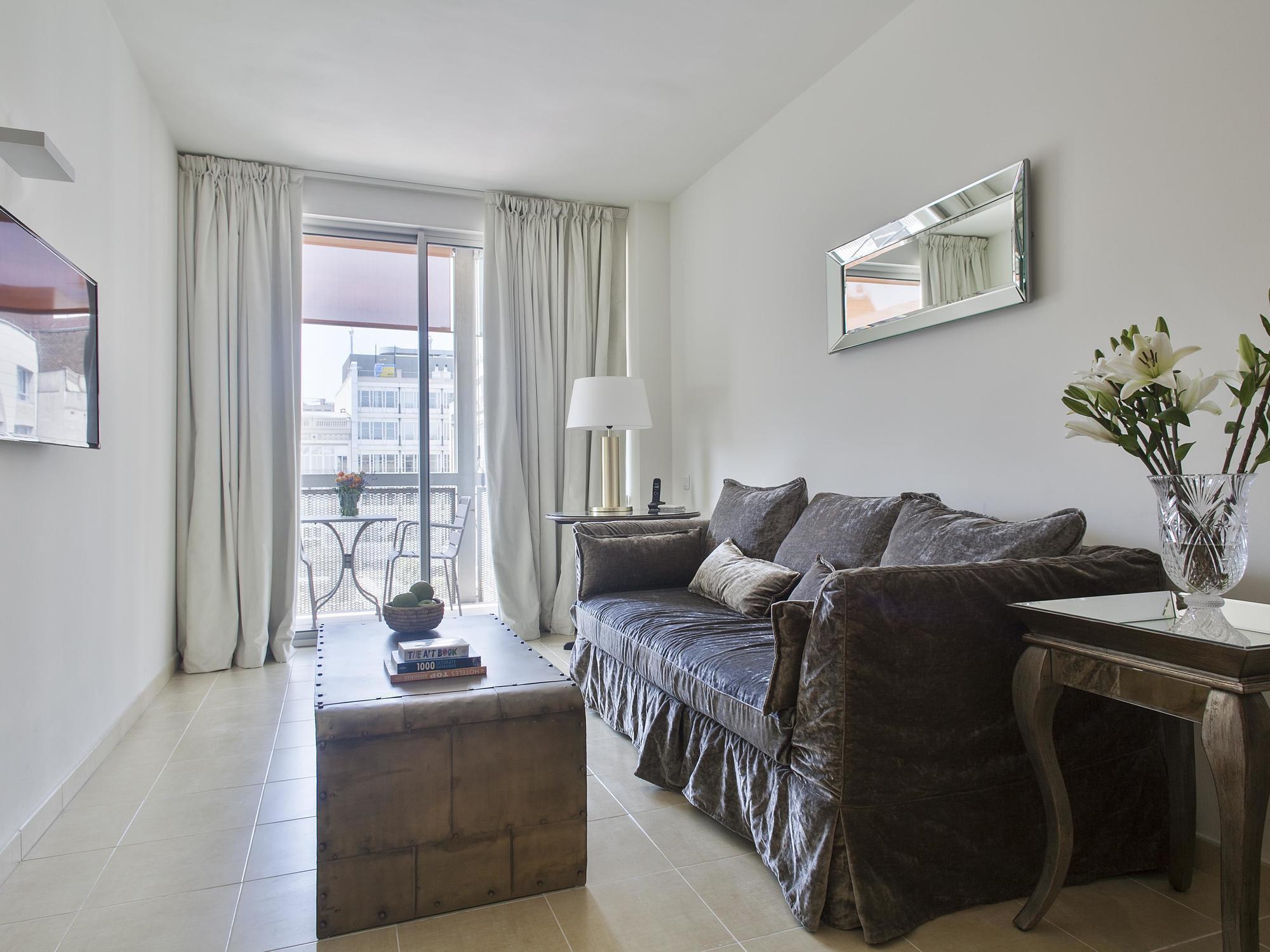 Splendom Suites Pau Claris Барселона Экстерьер фото